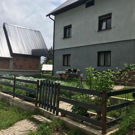 Underwoods Žabljak Guesthouse Eksteriør billede