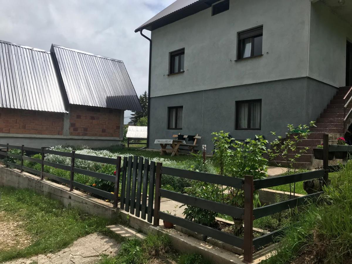 Underwoods Žabljak Guesthouse Eksteriør billede