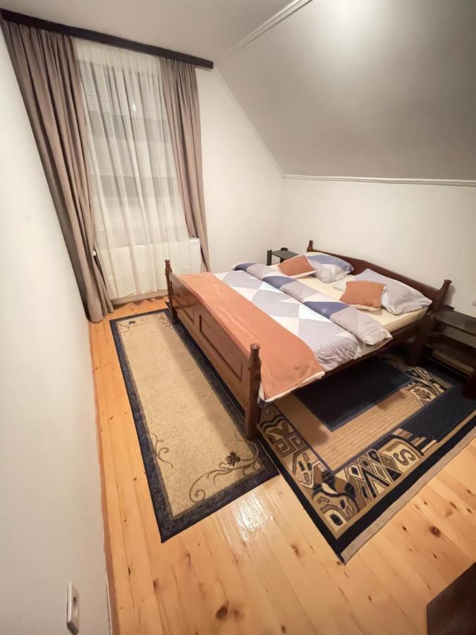 Underwoods Žabljak Guesthouse Eksteriør billede