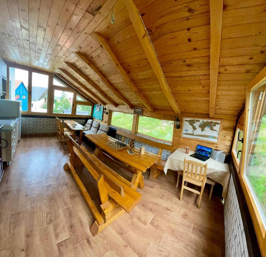 Underwoods Žabljak Guesthouse Eksteriør billede